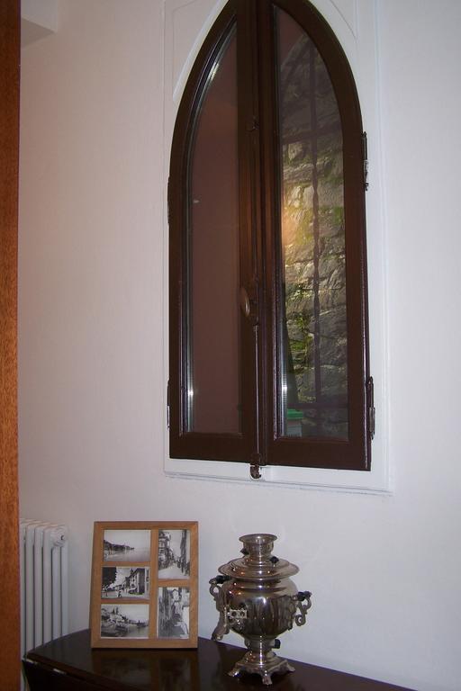 B&B Torre Lara Belgirate Exteriér fotografie